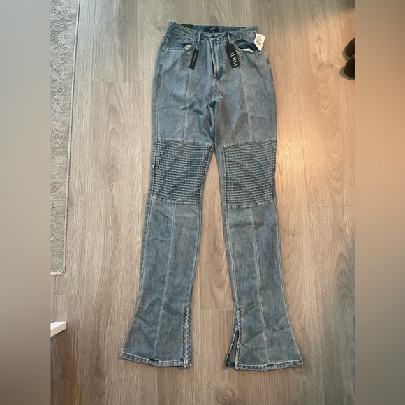 AFRM Dallas motto jean in spring blue wash - Picture 5 of 10